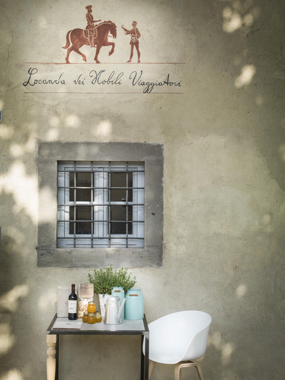 Locanda Dei Nobili Viaggiatori Cavernago Exterior photo
